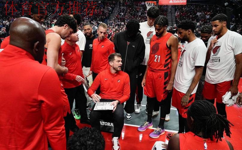 杨瀚森缺阵，阿夫迪亚砍下33+11+8 霍乐迪准三双 开拓者惜败热火