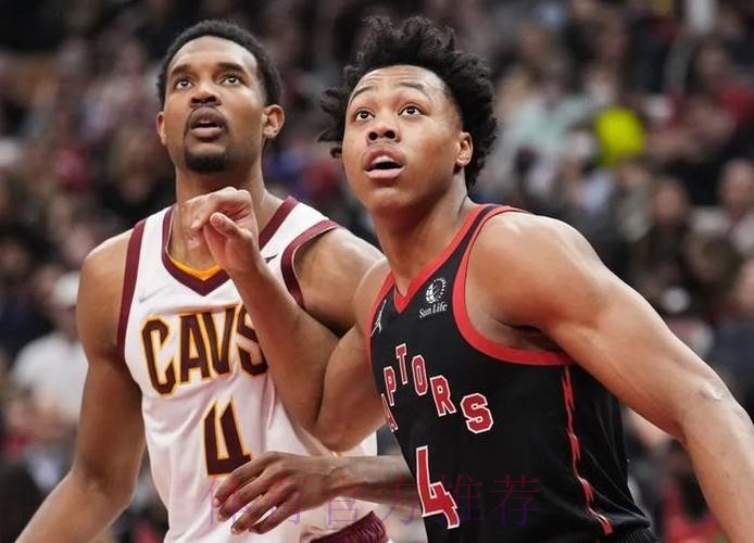 埃文-莫布利全场出战31分钟，14中7得到16分7板5助1断1帽